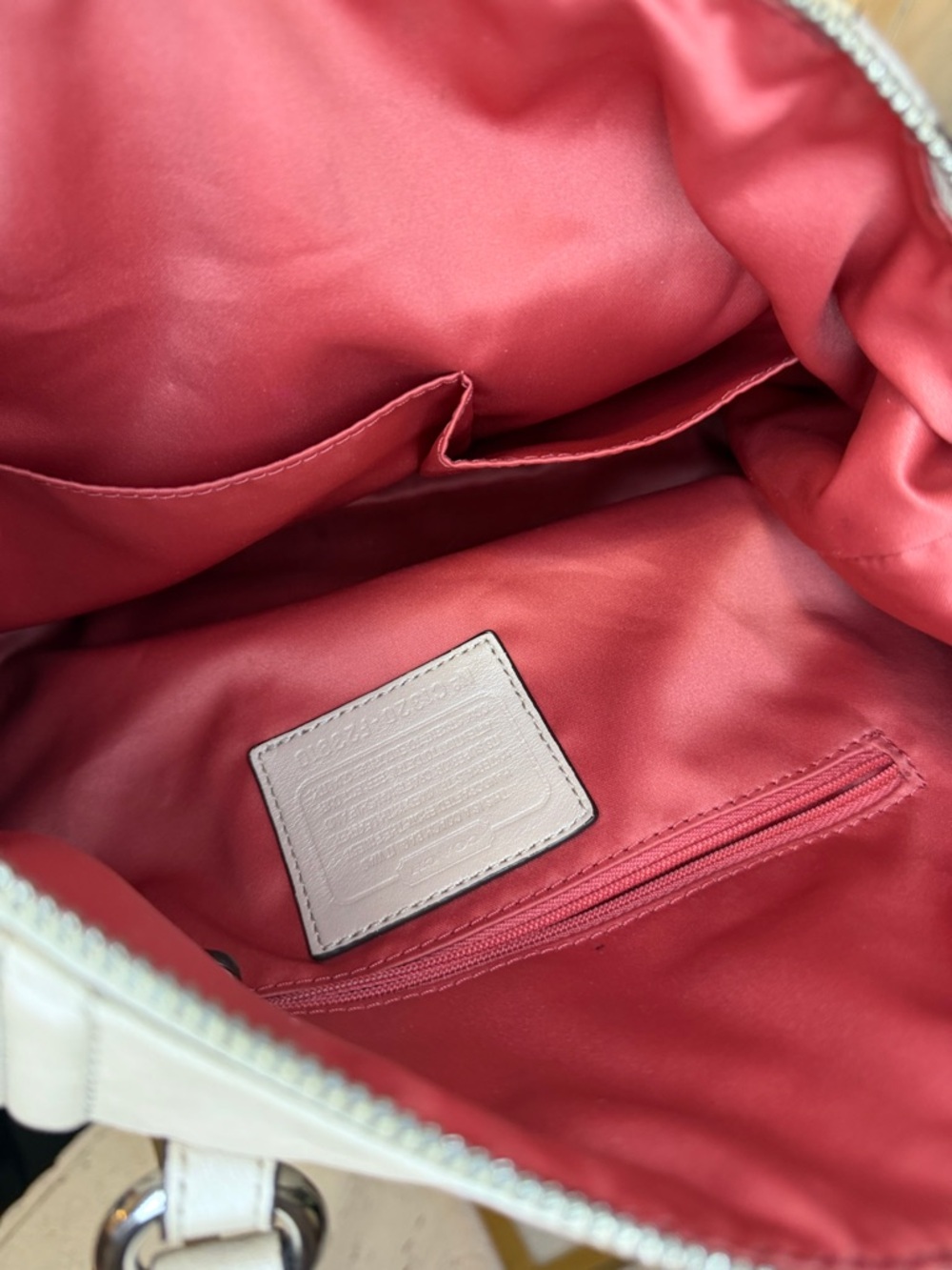Coach GUC Optic multicolor shoulder satchel bag. Tan leather handles,trim - Picture 7 of 8